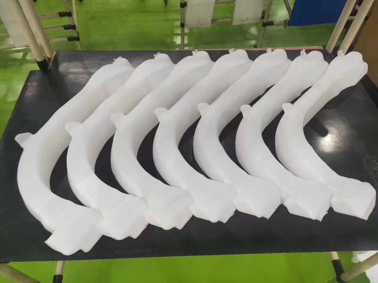 آلة النفخ Jwell ثلاثية الأبعاد (روبوت) لأنابيب الهواء الأوتوماتيكية/أنابيب حشو الزيت