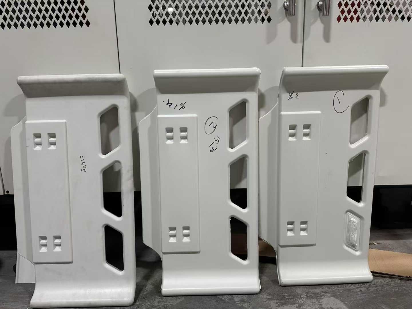 آلة نفخ Jwell للأثاث البلاستيكي الطبي ولوح سرير المستشفى ولوح القدم/اللوح الأمامي